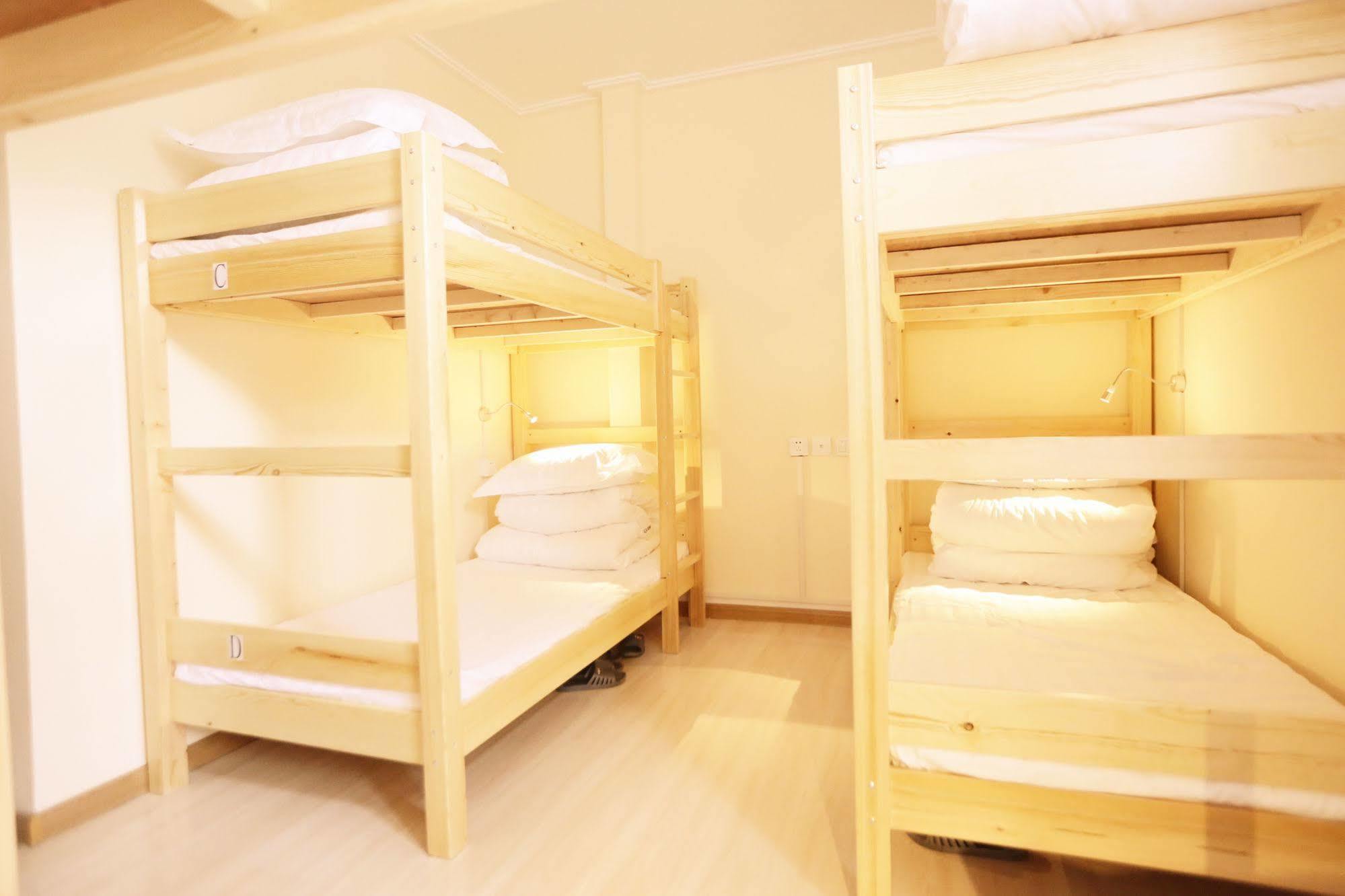 Beijing Granary International Hostel Exterior photo